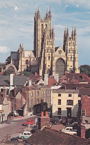 Canterbury_cathedral